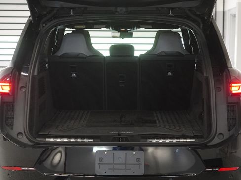 Used 2025 Land Rover Range Rover Sport SV Edition Two AWD/4WD image 31