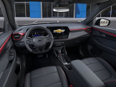 New 2025 Chevrolet TrailBlazer RS w/ Convenience Package FWD image 45