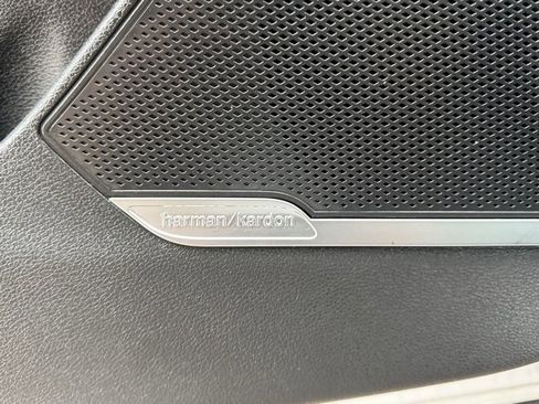 Used 2023 Kia Sportage SX image 10