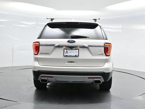 Used 2016 Ford Explorer Platinum AWD/4WD image 41