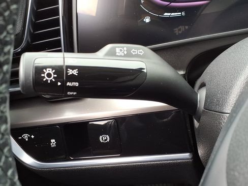 Certified 2024 Kia Sportage EX FWD image 23