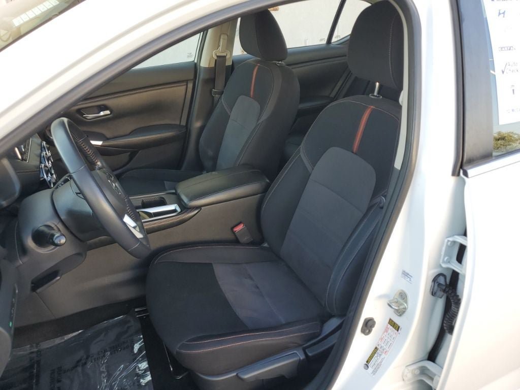 Used 2020 Nissan Sentra SR w/ Electronics Package FWD image 15