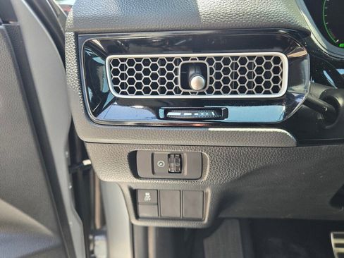 Used 2025 Honda Civic Sport Touring image 22