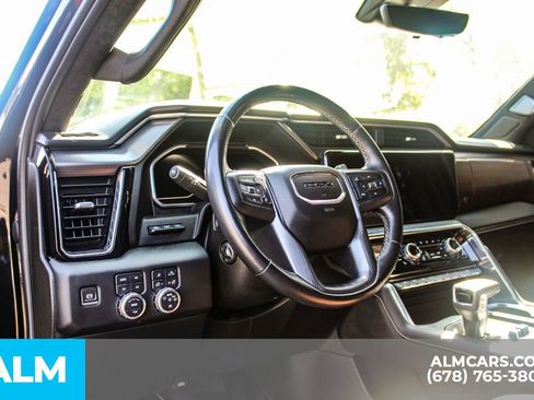 Used 2022 GMC Sierra 1500 Denali Ultimate AWD/4WD image 32
