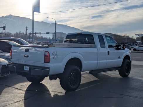 Used 2015 Ford F350 XLT w/ Snow Plow Prep Package image 4