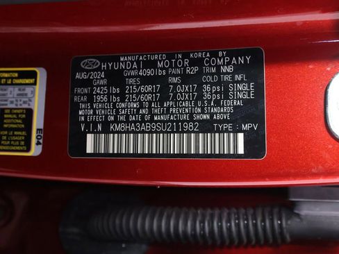 Used 2025 Hyundai Kona SE FWD image 43
