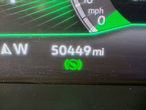 Used 2023 Volkswagen Tiguan SE R-Line image 20