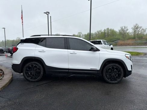 Used 2020 GMC Terrain SLE w/ Driver Convenience Package AWD/4WD image 6