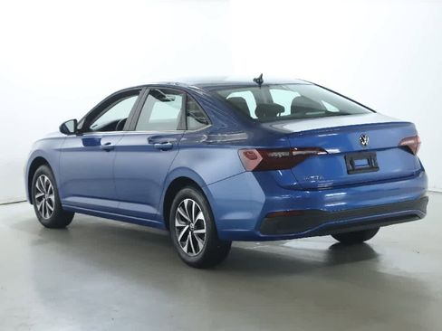 Used 2023 Volkswagen Jetta S image 38