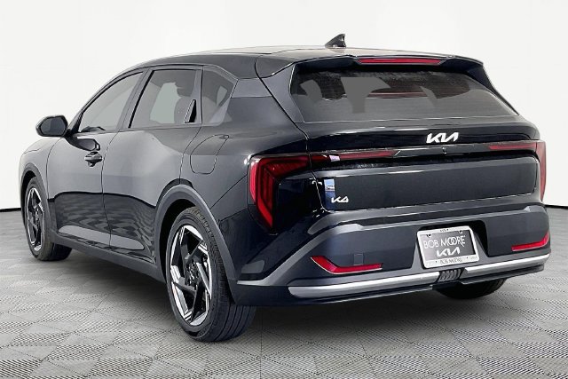 New 2027 Kia K4 EX FWD image 4