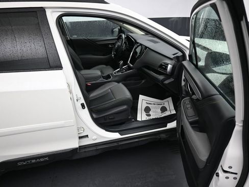 Used 2025 Subaru Outback Onyx Edition XT image 9