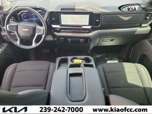 Used 2025 Chevrolet Silverado 1500 LT w/ Protection Package AWD/4WD image 15