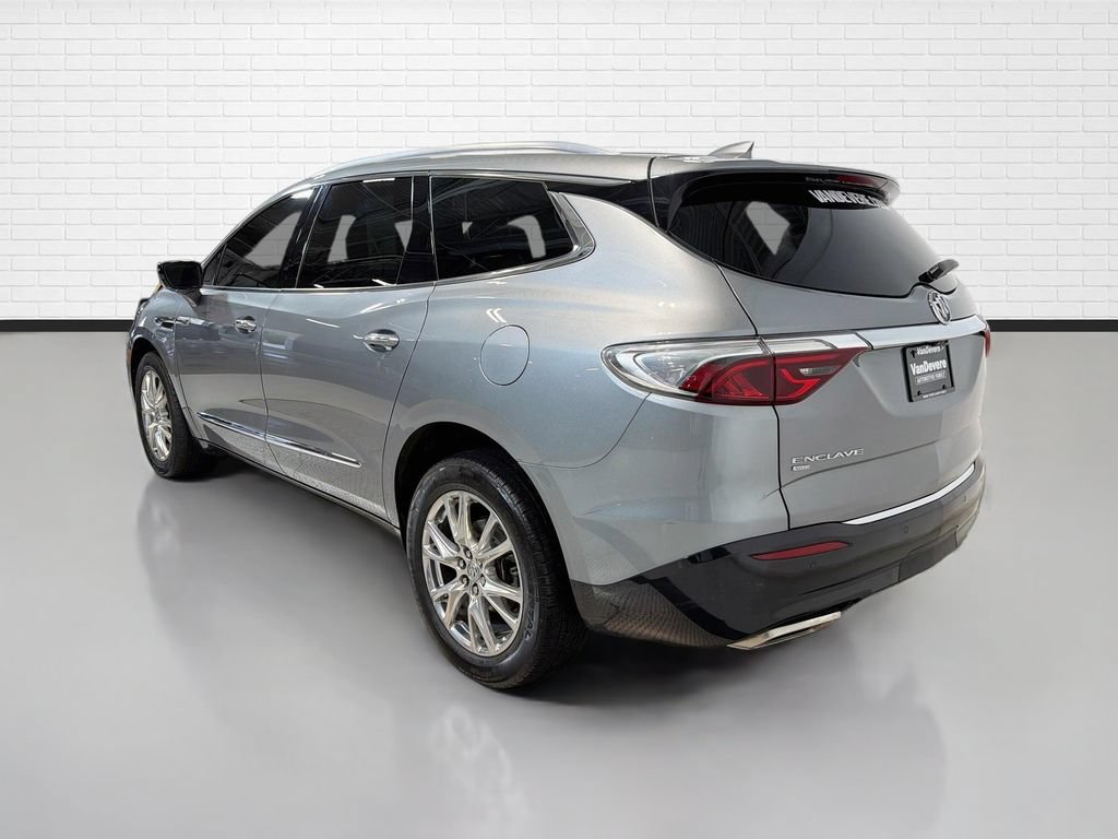 Used 2024 Buick Enclave Premium w/ Experience Buick Package AWD/4WD image 6