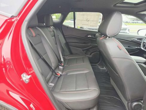 New 2026 Chevrolet Trax RS w/ Sunroof Package FWD image 12