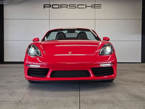 Certified 2024 Porsche 718 Boxster RWD image 28