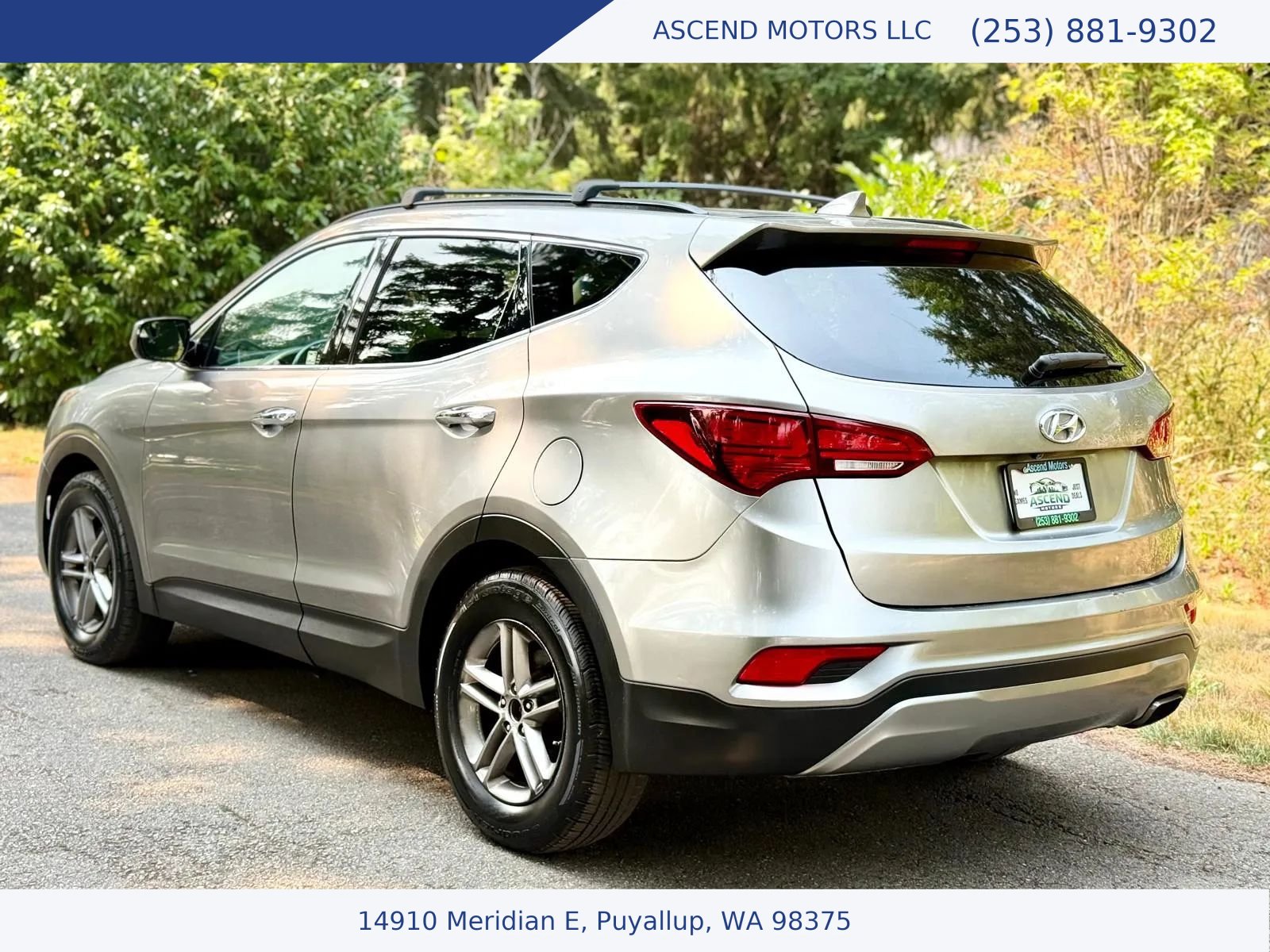Used 2017 Hyundai Santa Fe Sport AWD/4WD image 3