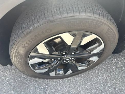 Used 2023 Kia Sportage X-Line w/ X-Line Premium Package AWD/4WD image 4
