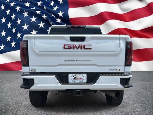 Used 2024 GMC Sierra 2500 AT4 w/ AT4 Premium Plus Package AWD/4WD image 5