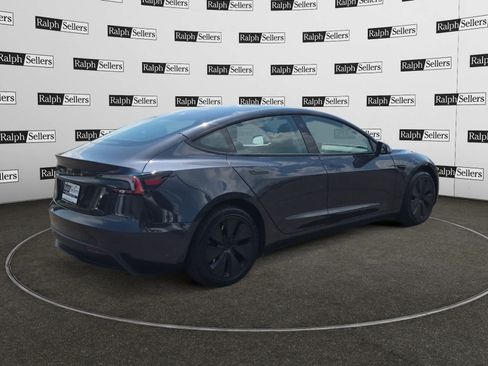 Used 2024 Tesla Model 3 Standard Range RWD image 6