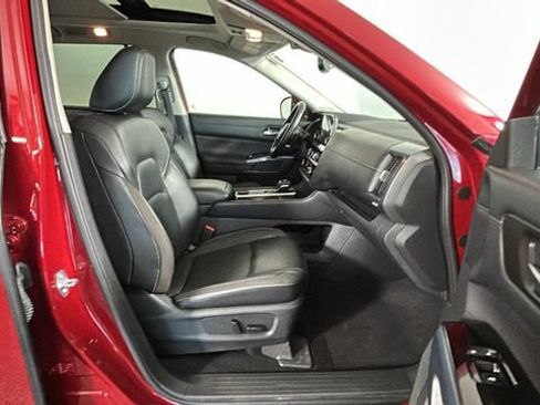 Used 2022 Nissan Pathfinder SL w/ SL Premium Package AWD/4WD image 30