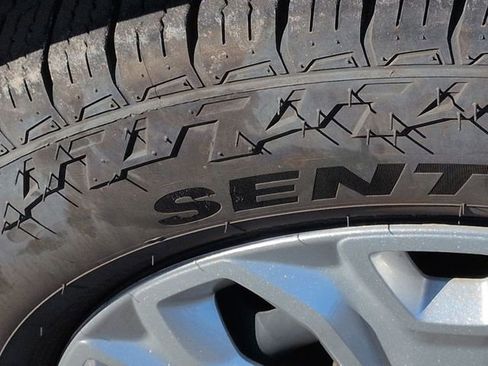 Used 2024 Ford Transit 350 XLT image 18