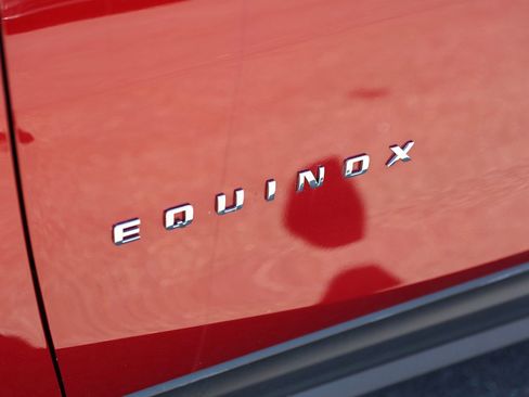 Used 2020 Chevrolet Equinox LT AWD/4WD image 9