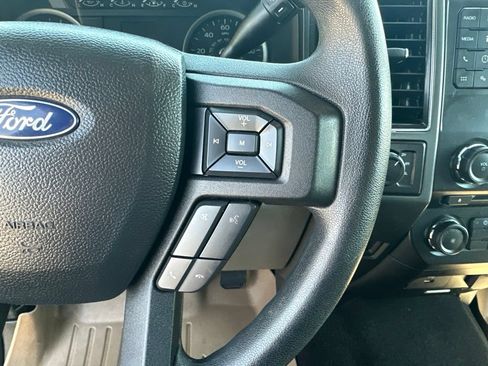 Used 2018 Ford F150 XLT AWD/4WD image 10