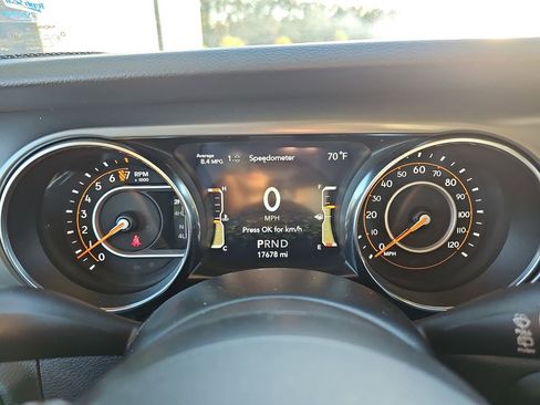 Used 2021 Jeep Wrangler Unlimited Sport image 25