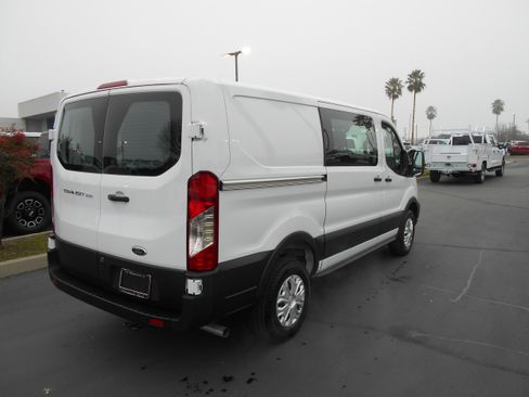 Used 2025 Ford Transit 250 Low Roof w/ Exterior Upgrade Package image 4
