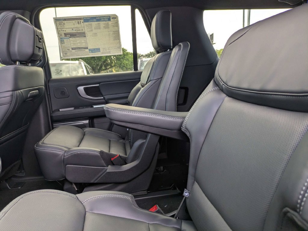 New 2027 Ford Expedition Max Platinum w/ Stealth Appearance Package AWD/4WD image 18