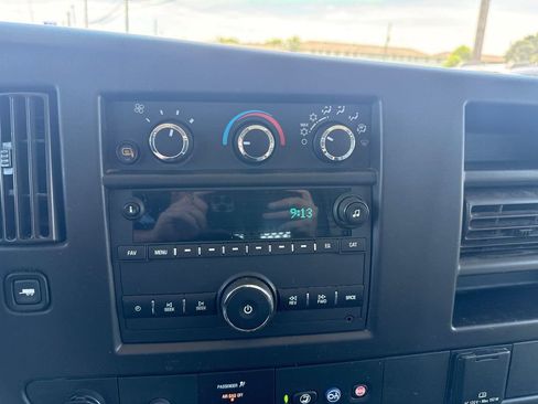 Used 2020 Chevrolet Express 2500 w/ Driver Convenience Package RWD image 24