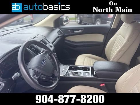 Used 2019 Ford Edge SE FWD image 20