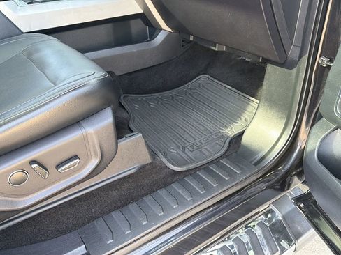 Used 2015 Ford F150 Lariat RWD image 84