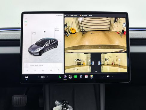 Used 2024 Tesla Model 3 Standard Range RWD image 5