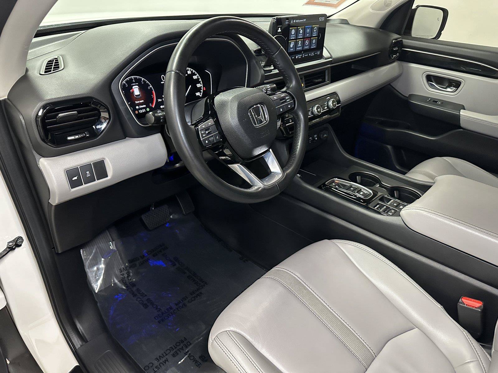 Certified 2025 Honda Pilot EX-L image 24