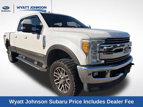 Used 2017 Ford F250 Lariat w/ Lariat Ultimate Package AWD/4WD image 8