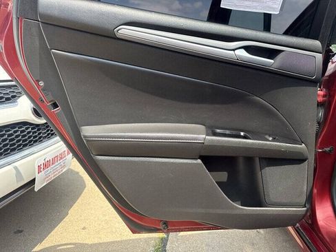 Used 2014 Ford Fusion Titanium AWD/4WD image 20
