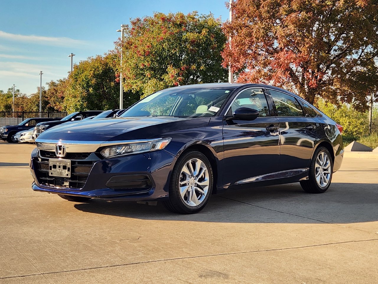 Used 2019 Honda Accord LX image 3