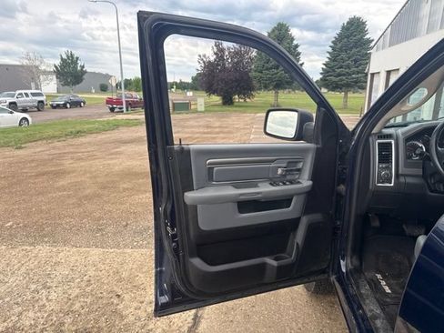 Used 2018 RAM 1500 Big Horn AWD/4WD image 18