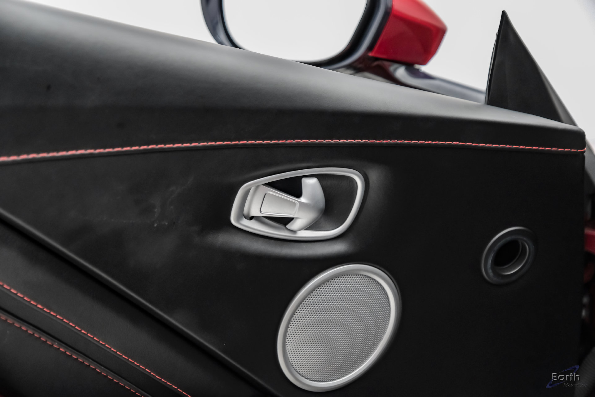 Used 2019 Aston Martin V8 Vantage Coupe RWD image 86