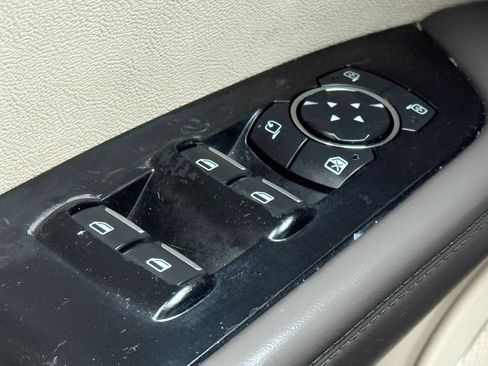 Used 2016 Lincoln MKX Reserve w/ Technology Package image 22