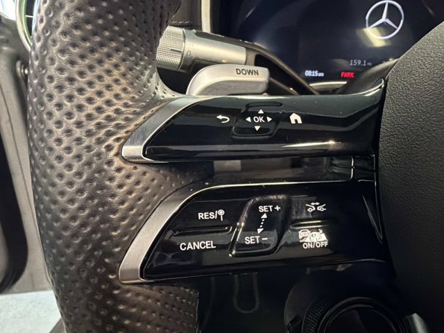 Used 2022 Mercedes-Benz SL 63 AMG 4MATIC image 22