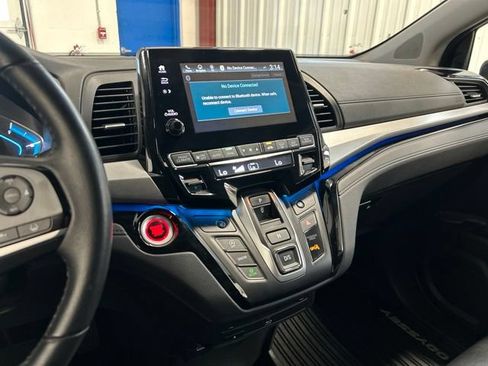 Certified 2023 Honda Odyssey Touring image 31