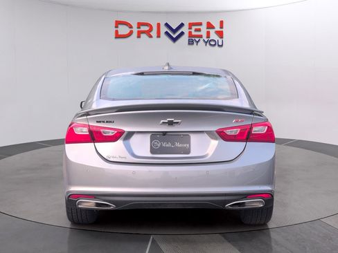 Used 2024 Chevrolet Malibu RS FWD image 4