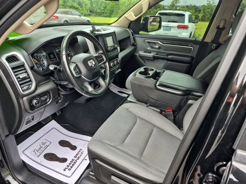 Used 2019 RAM 1500 Big Horn AWD/4WD image 11