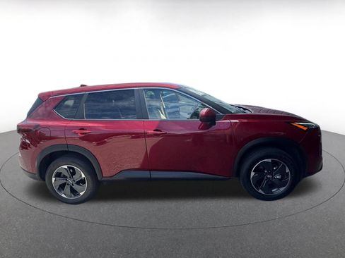 Used 2025 Nissan Rogue SV FWD image 15
