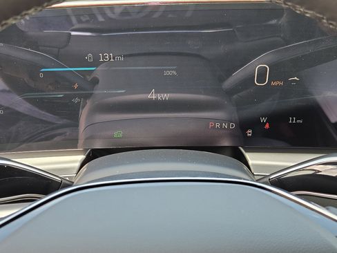 New 2025 Cadillac Lyriq Sport image 35