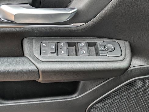 New 2026 RAM 1500 4x4 Crew Cab image 26