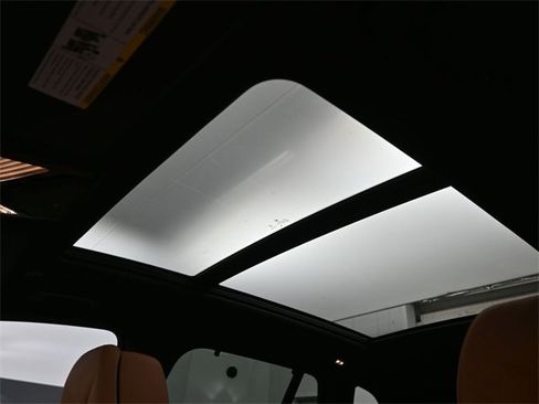 New 2026 BMW X5 xDrive40i w/ Climate Comfort Package image 10