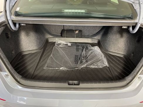 Used 2022 Honda Accord Sport image 13